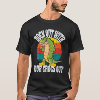 Camiseta Funny Retro Rocks Out With Your Crocs Out Vintage