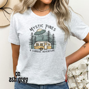 Camiseta Funny Retro Sunset Camper Trailer Alien UFO