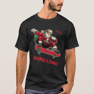 Camiseta Funny Santa Claus Gives Gifts By Skateboard