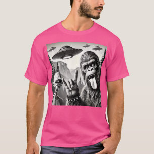Camiseta Funny Sasquatch Rock Grande En Selfie Con Ufo Al