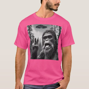 Camiseta Funny Sasquatch Rock Grande En Selfie Con Ufo Al