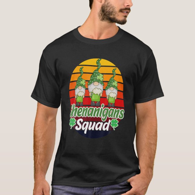 Camiseta Funny Shenanigans Squad Teacher Retro St Patricks (Anverso)