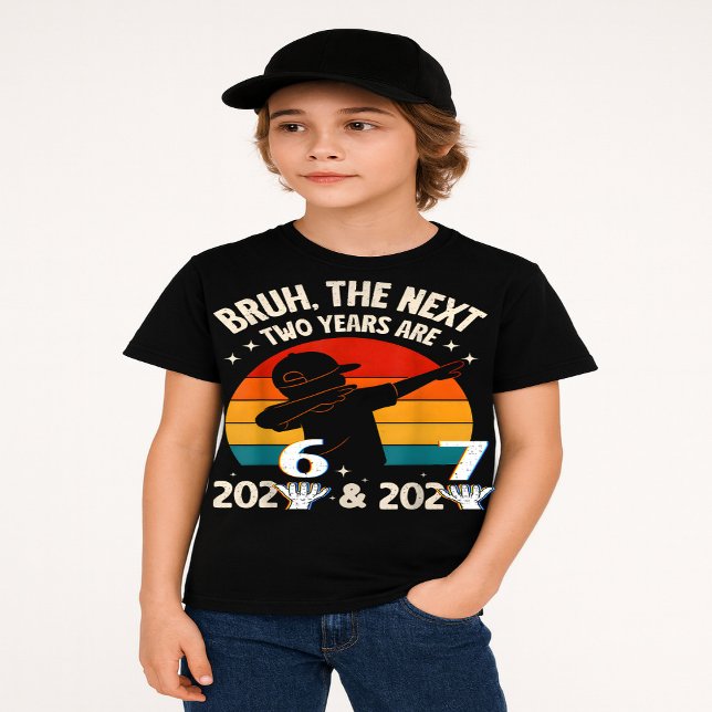 Camiseta Funny Six Seven “67” NYE Kids New Year 2026-2027  (Funny 67 NYE kids, 6-7 meme tee, New Year 2027 shirt, kids NYE, 67 meme, 2026-7 tee, funny kids tee)
