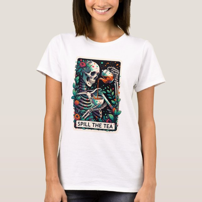 Camiseta Funny Skeleton derrame el té tarot (Anverso)
