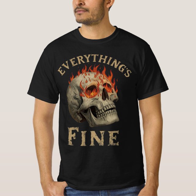Camiseta Funny Skull Flame Graphic Tee – Everything’s Fine (Anverso)