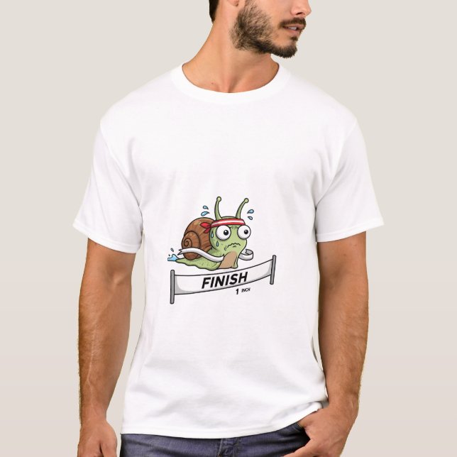 Camiseta Funny Snail Athlete Crossing Finish Line Cartoon (Anverso)