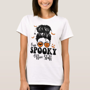 Camiseta Funny Spooky Office staff Messy Bun Halloween