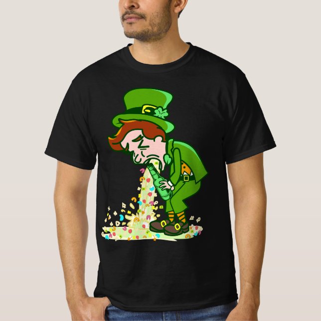 Camiseta Funny St Patricks Day Drunk Leprechaun Puking Drin (Anverso)