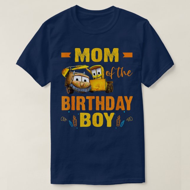 Camiseta Funny Stinky Dirty Being Mom Of The Birthday Boy  (Diseño del anverso)