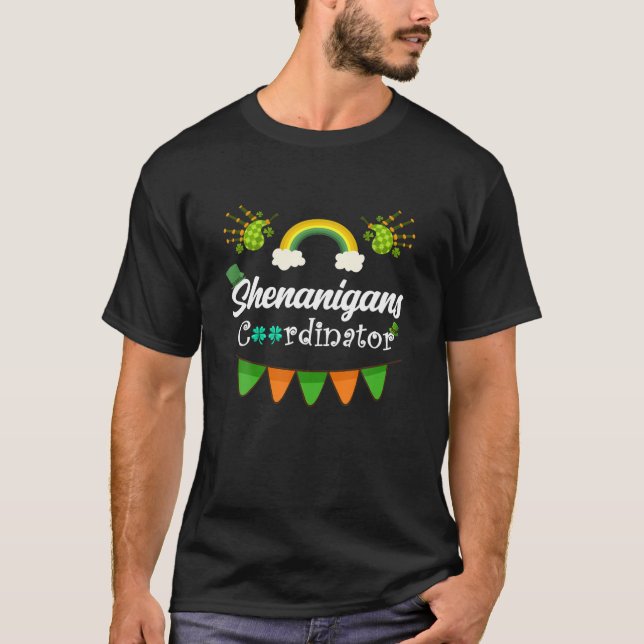 Camiseta Funny Teacher Shenanigan Coordinator St. Patrick D (Anverso)