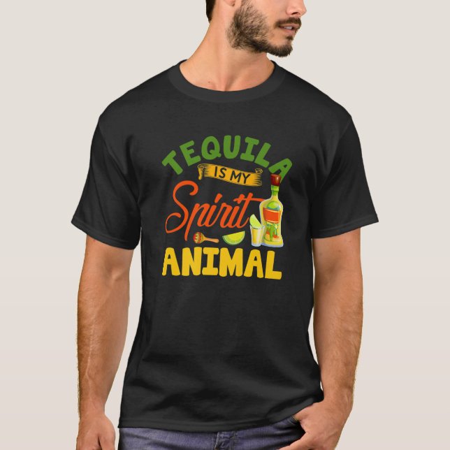 Camiseta Funny Tequila Is My Spirit Animal Mexican Cinco De (Anverso)