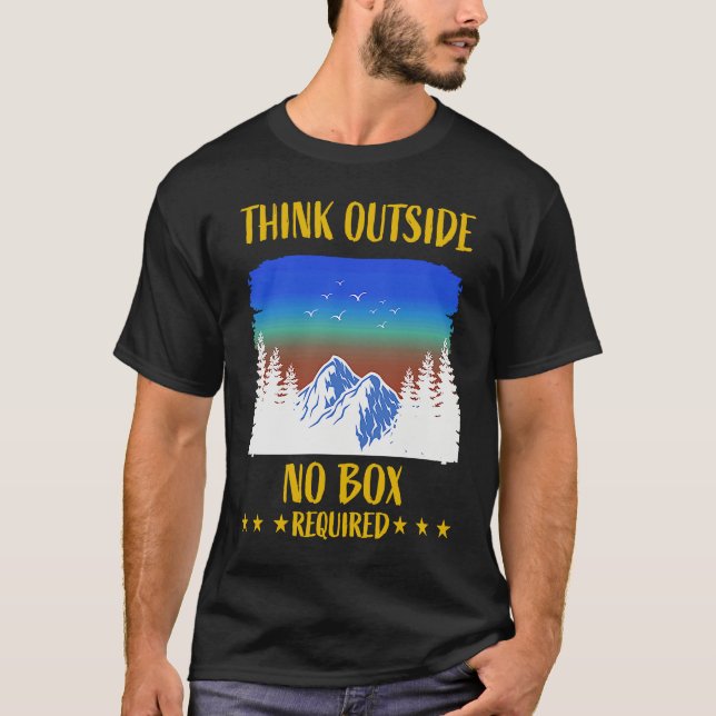 Camiseta Funny Think Outside Box Outfit For Hiking Father's (Anverso)