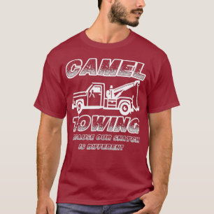 Camiseta Funny Tow Driver Camel Towing Tow Tow Truck Gift
