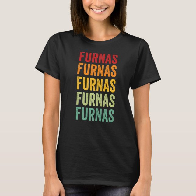 Camiseta Furnas County Nebraska Rainbow Text (Anverso)
