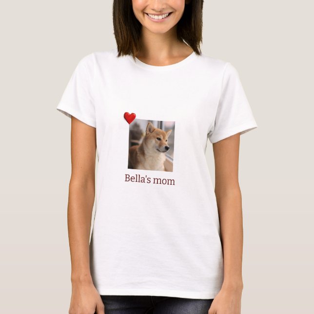 Camiseta Furry Friend, Loving Mom – Custom Dog T-Shirt (Anverso)