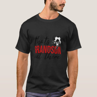 Camiseta Fútbol Que Mi Nieto Está Ahí Fuera Abuelos De