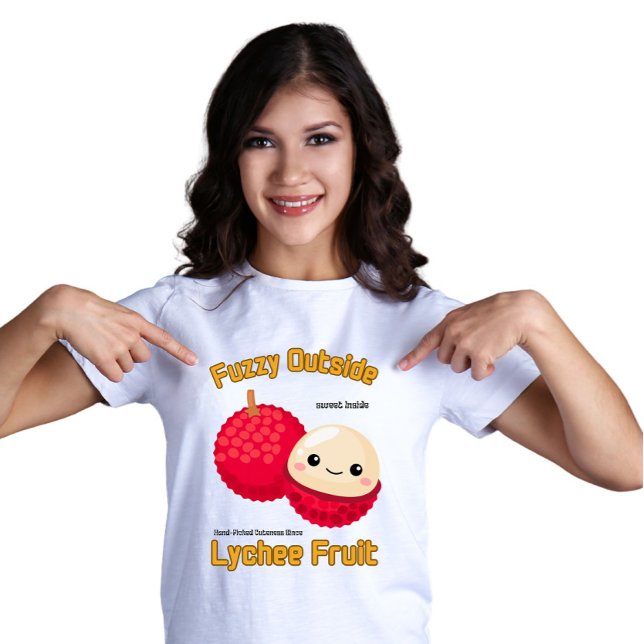 Camiseta Fuzzy Juicy Lychee Fruit Label  (Subido por el creador)