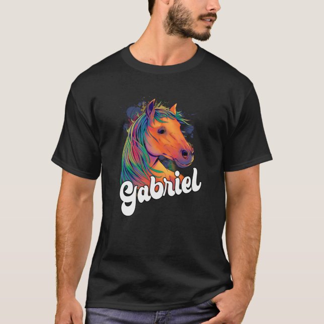 Camiseta GABRIEL Nombre de niño lindo con hermoso caballo (Anverso)