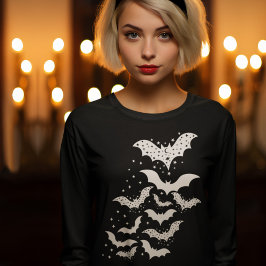 Camiseta Galaxia de Halloween Volando murciélagos blancos y