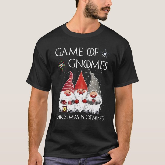 Camiseta Game Of Gnomes Christmas Is Coming Elf Christmas P (Anverso)
