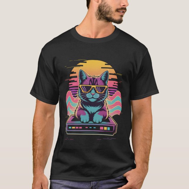 Camiseta Gamer Glow Pixel Cat (Anverso)