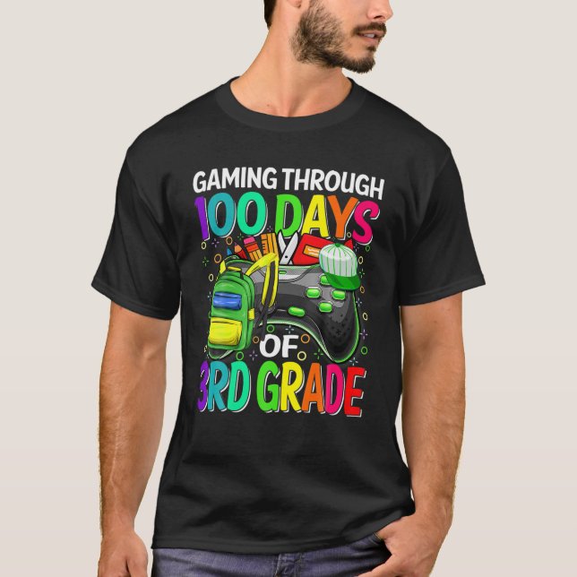 Camiseta Gaming Through 100 Days Of 3Rd Grade Video Game Bo (Anverso)