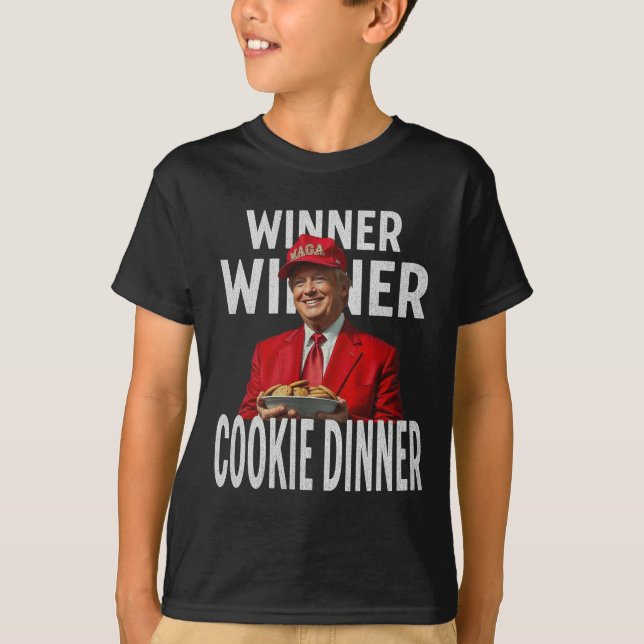 Camiseta Ganador Cookie Dinner Funny Trump 2024 47th (Anverso)