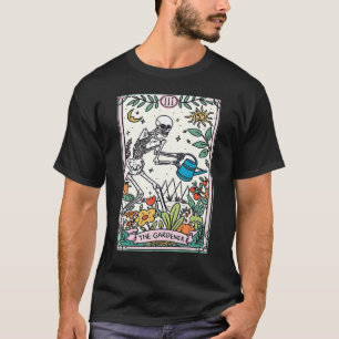 Camiseta Gardener Tarot Card Mystical Skeleton Gardenin