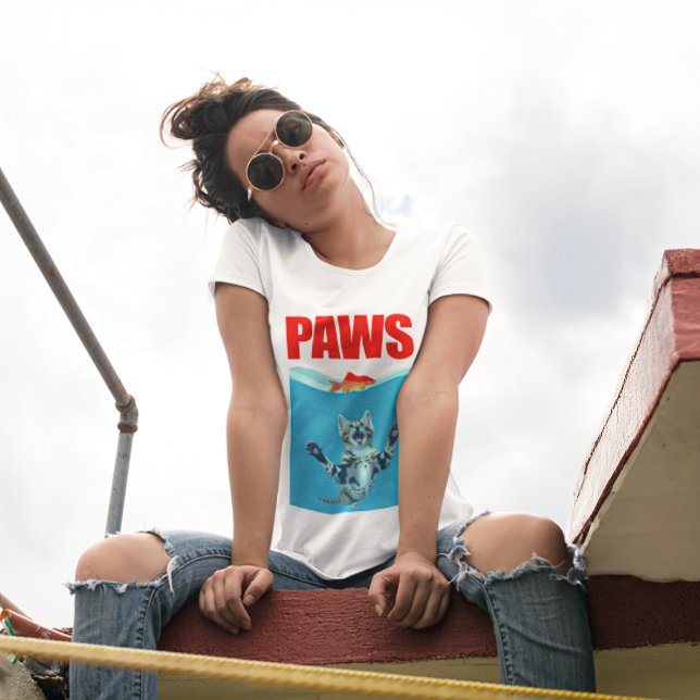 Camiseta Garras de Gatito/Quijadas (Subido por el creador)