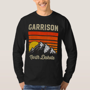 Camiseta Garrison North Dakota Retro City State Vintage Usa