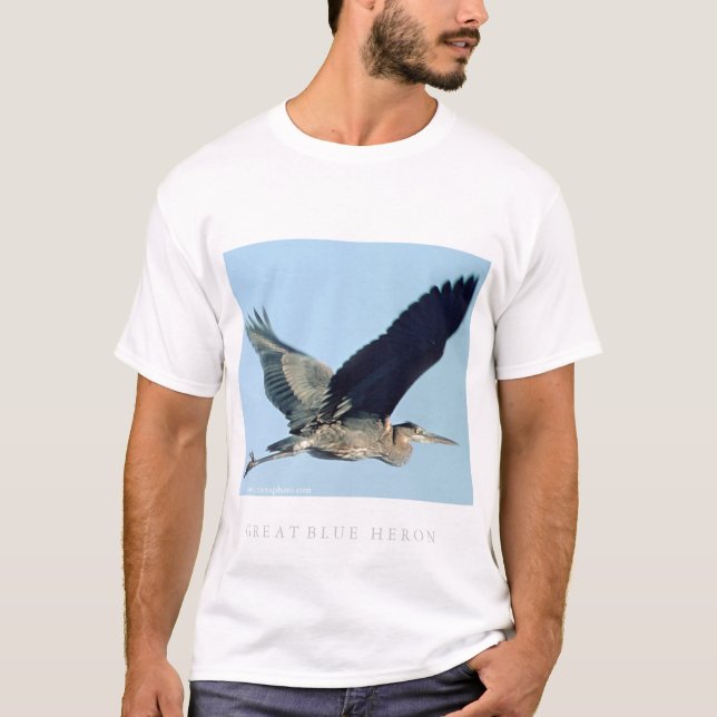 Camiseta Garza de gran azul en vuelo (Anverso)
