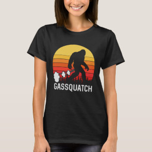 Camiseta GASSQUATCH Bigfoot Retro Fart Design
