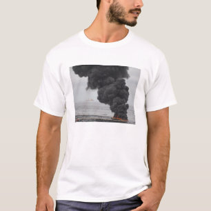 Camiseta Gathered concentró quemaduras del aceite