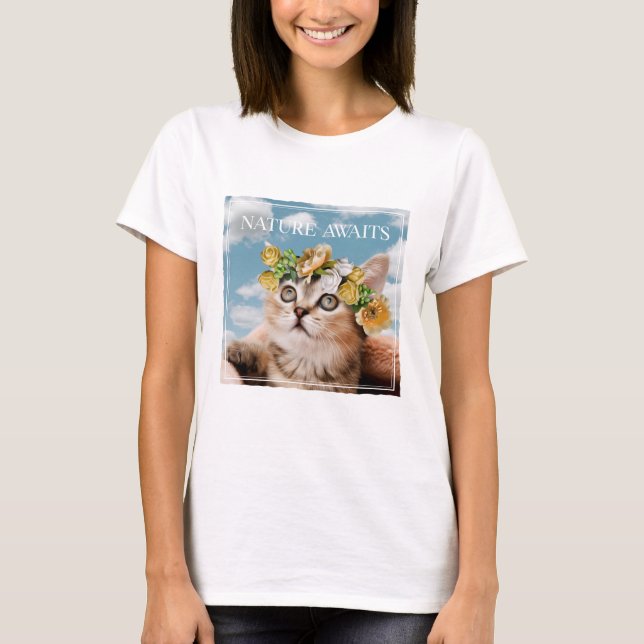 Camiseta Gatito con corona floral espera (Anverso)