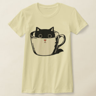 Camiseta Gatito negro con nariz roja escondido en una taza