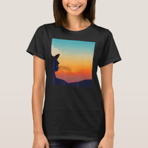 Camiseta Gatito Negro Mirando El Colorido Sol Pone Sol Gato