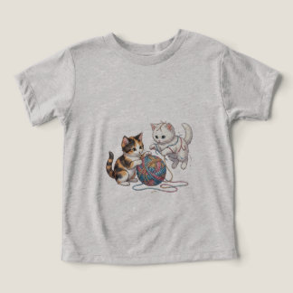 Camiseta Gatitos Divertidos con Ovillo de Hilo T-S