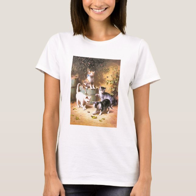 Camiseta "Gatitos jugando con escarabajos" (Anverso)