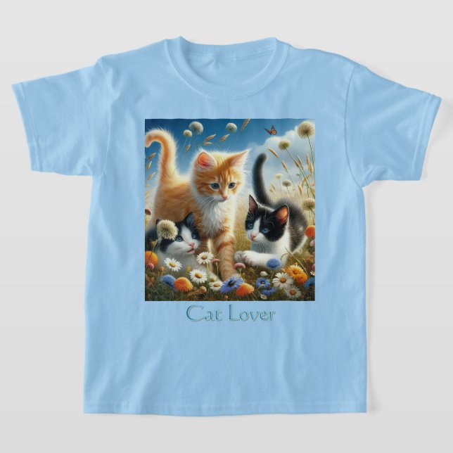 Camiseta Gatitos jugando en el amor de gatos en el jardín (Distribución)