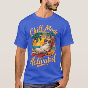 Camiseta gato activado en modo chill con gafas en los hombr