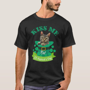 Camiseta Gato afortunado que ama el Día de San Patricio me 