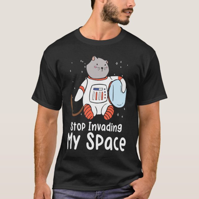 Camiseta Gato Astronauta Ronroneando en el Espacio Nave Esp (Anverso)