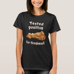 Camiseta Gato Atigrado Rojizo Durmiendo Dio Positivo por Ne
