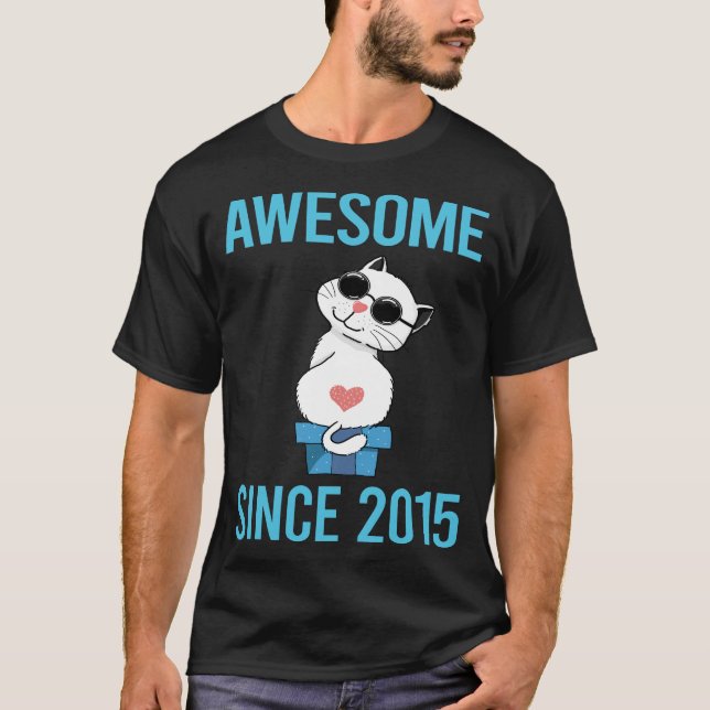 Camiseta Gato Blanco - Impresionante Desde 2015 (Anverso)