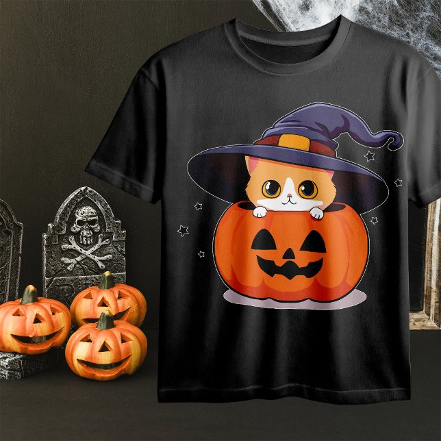 Camiseta Gato con bruja gorra en Halloween Jack-O-Lantern (Subido por el creador)