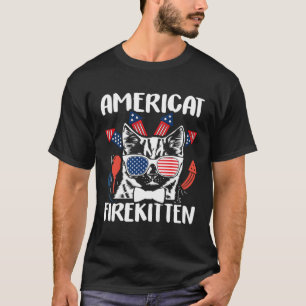 Camiseta gato de Americat 4 de julio con petardos