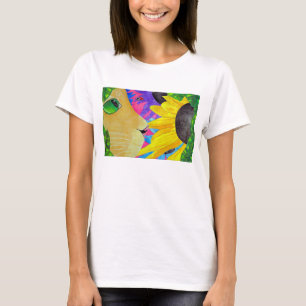 Camiseta Gato de ojos verdes con la mariquita y la flor