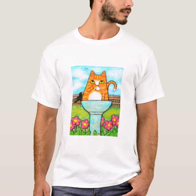 Camiseta Gato de Tabby en el Birdbath (Anverso)