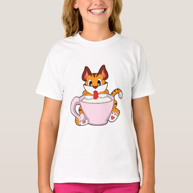 Camiseta Gato de tigre con una copa de leche. PNG (Anverso)