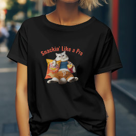 Camiseta Gato Divertido Comiendo Snacks Como Un Profesional